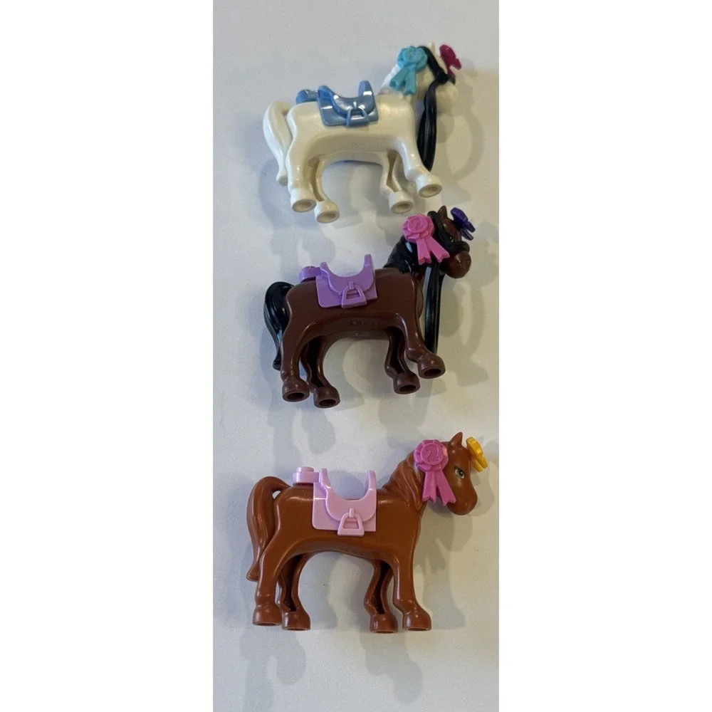 Lego Friends Horse Lot Mini Fig Bridle Saddle Carrot Bow Ribbons
